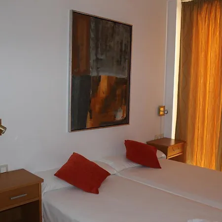 Aparthotel Arena 3*